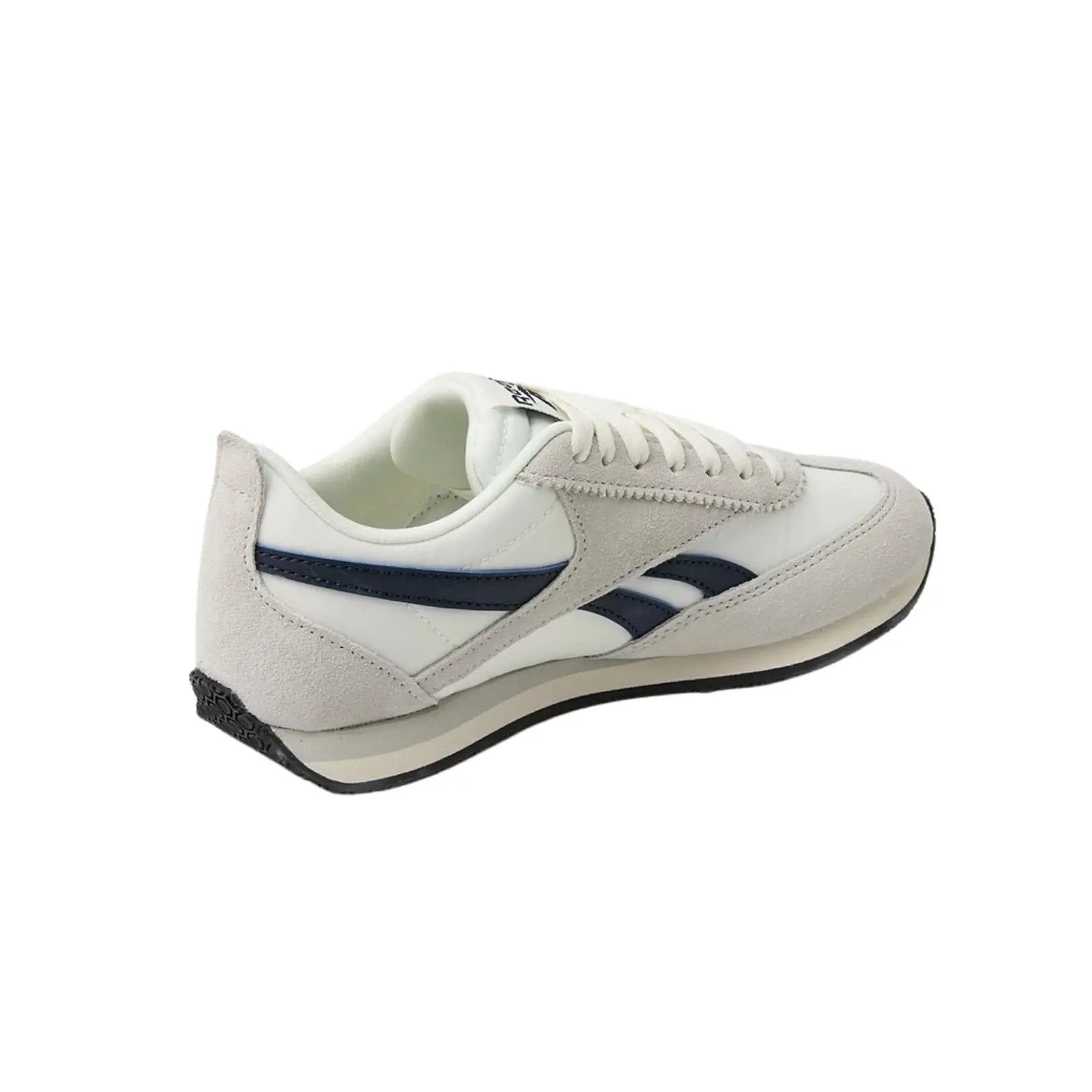 Reebok Unisex R100 | 100246017