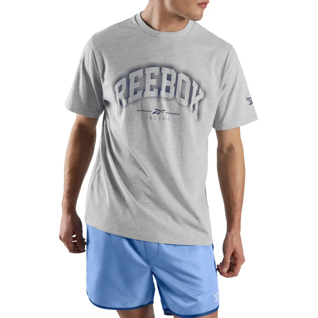 100253222_154394_FR_Model_eCom.webp