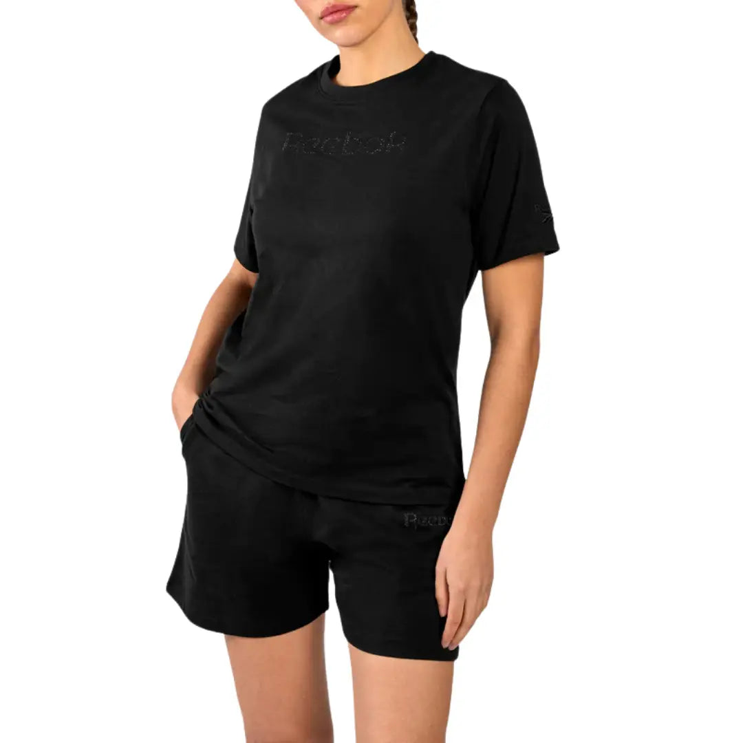 100253952_155035_FR_Model_eCom.webp