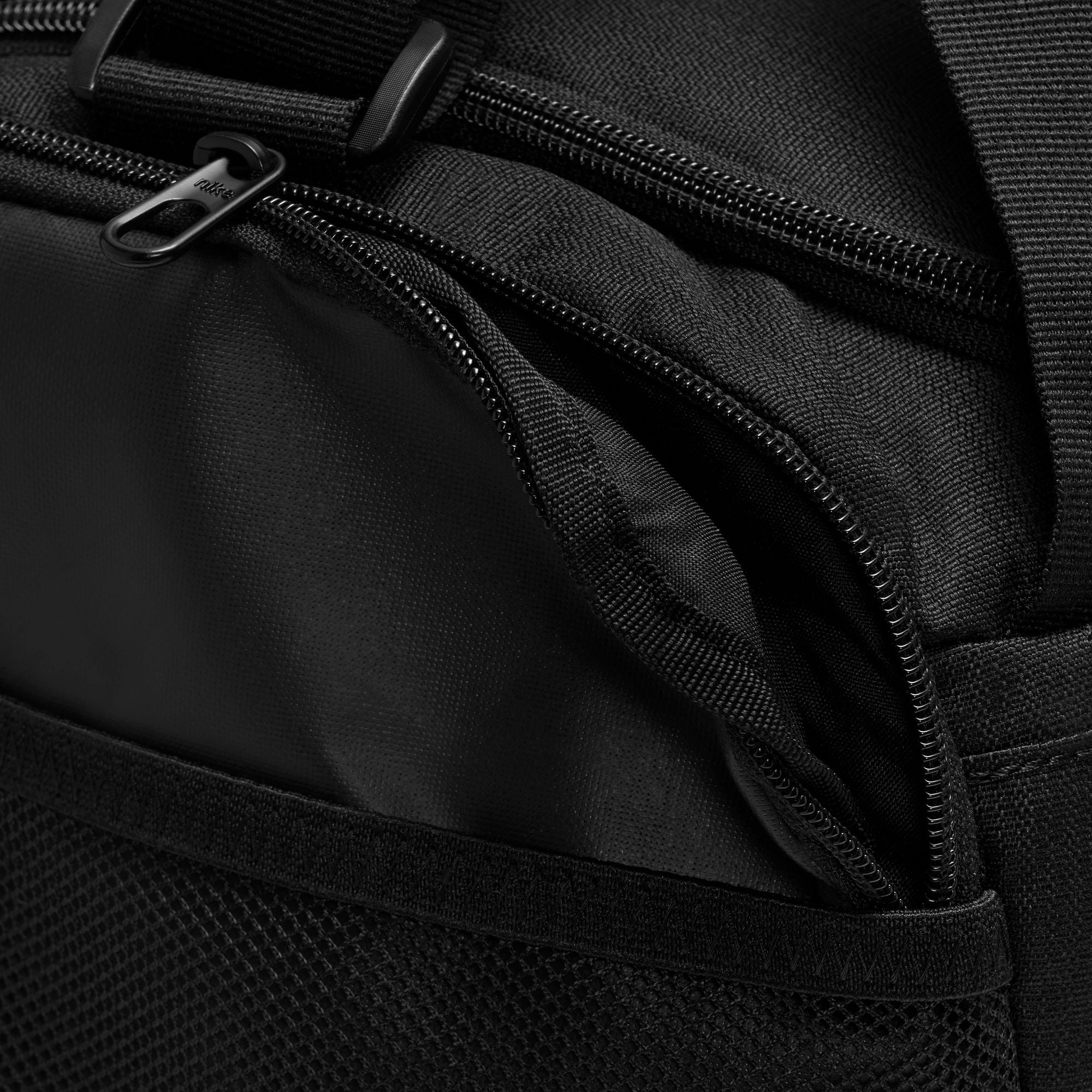 Nike Unisex Brasilia 9.5 Training Duffel Bag Extra Small, 25L | DM3977-010