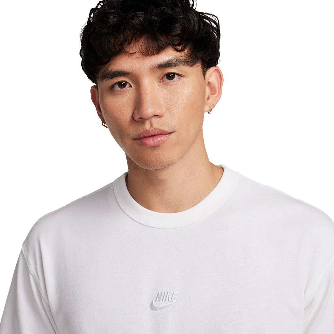 Nike Men Sportswear Premium Essentials T-Shirt | DO7393-101