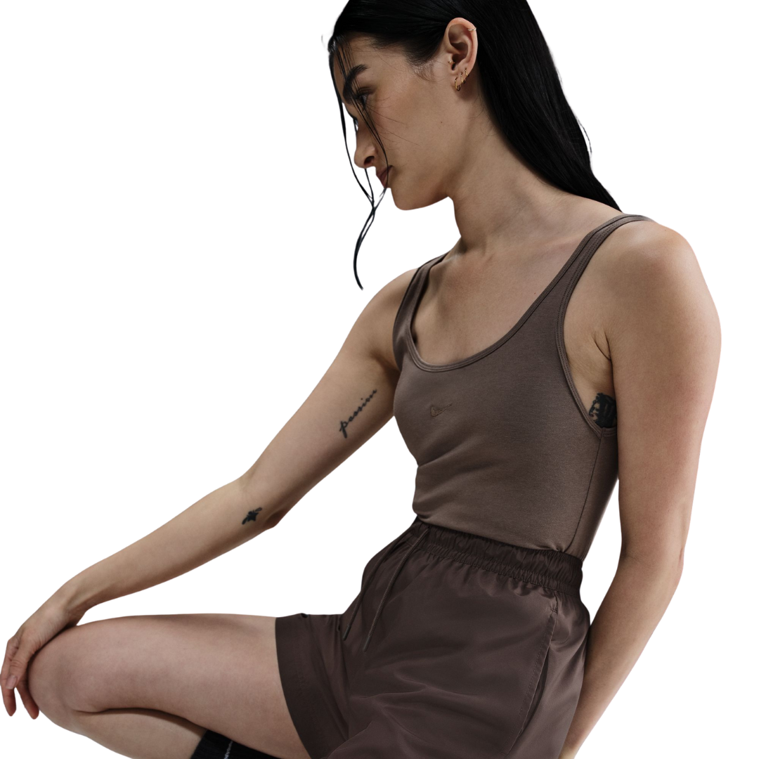 Nike Women Sportswear Classic Wovens Mid-Rise Shorts | FV7558-004