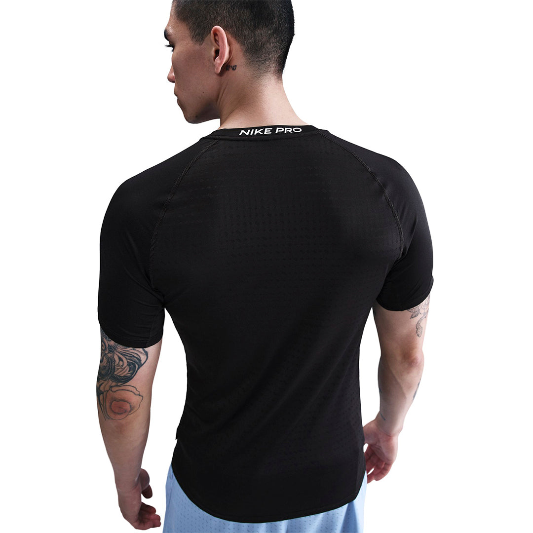 Nike Men Pro Breathe Slim Short-Sleeve Top | HJ4056-010