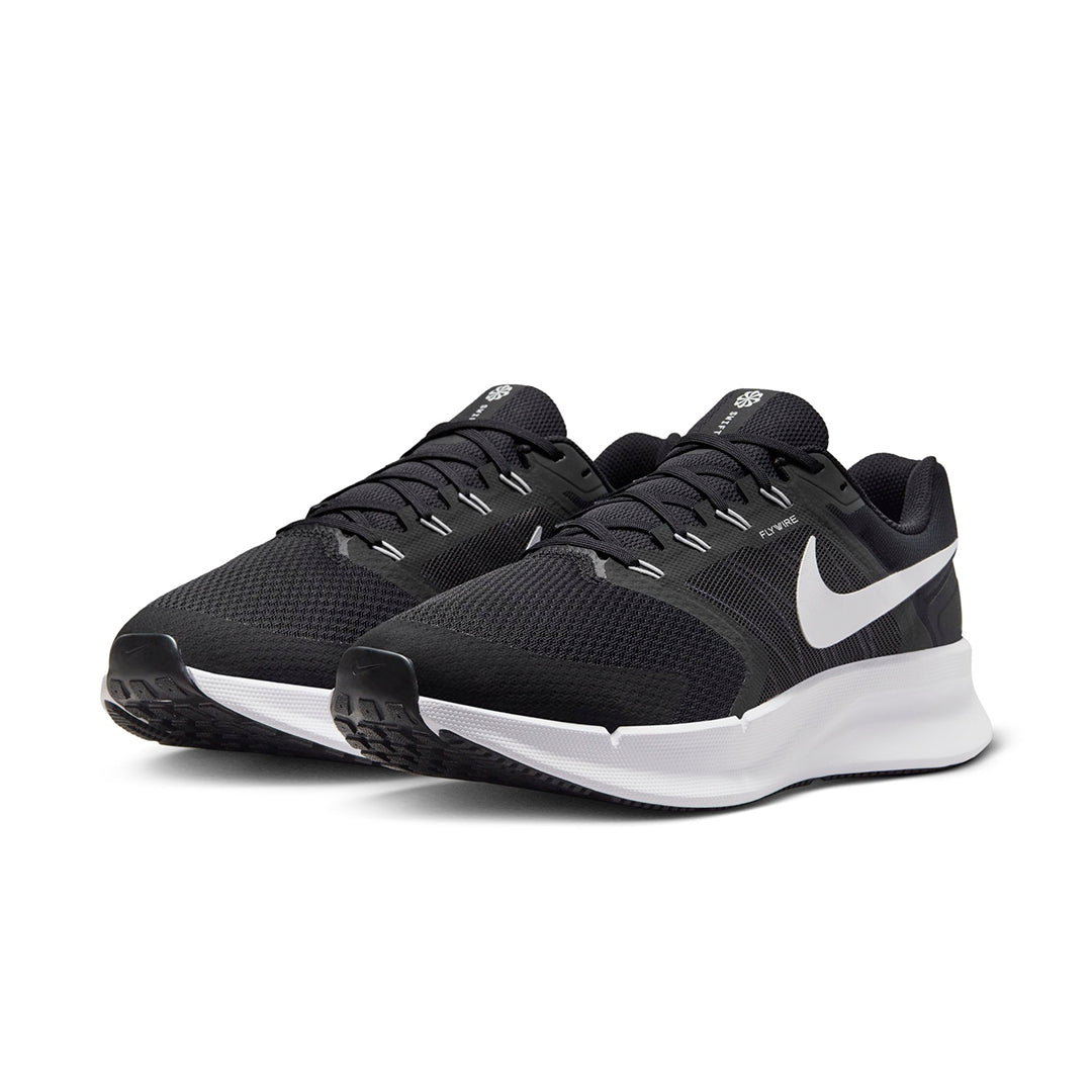 Nike Men Run Swift 3 Wide | FZ9666-001
