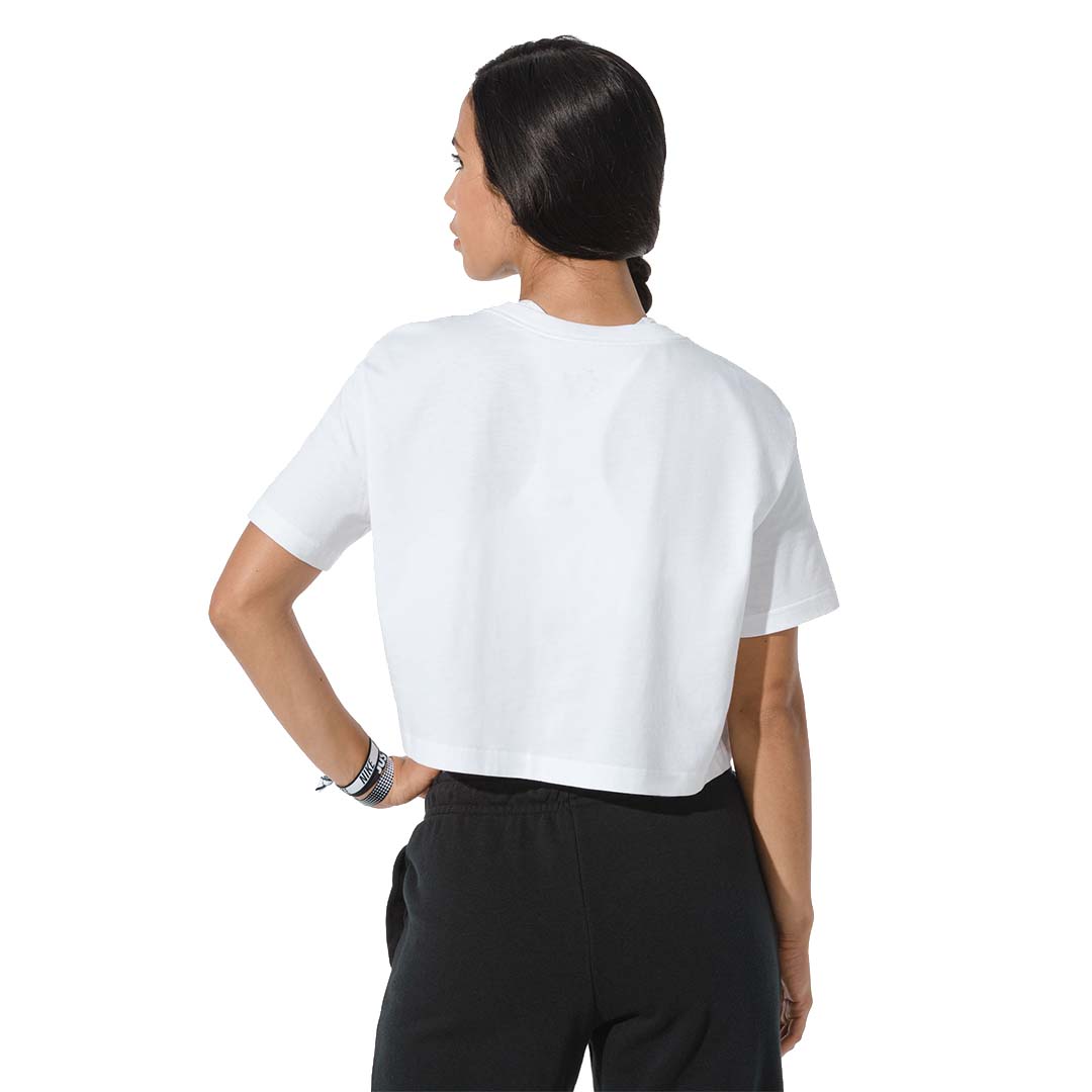 Nike Women Sportswear Essential Cropped T-Shirt | BV6176-010