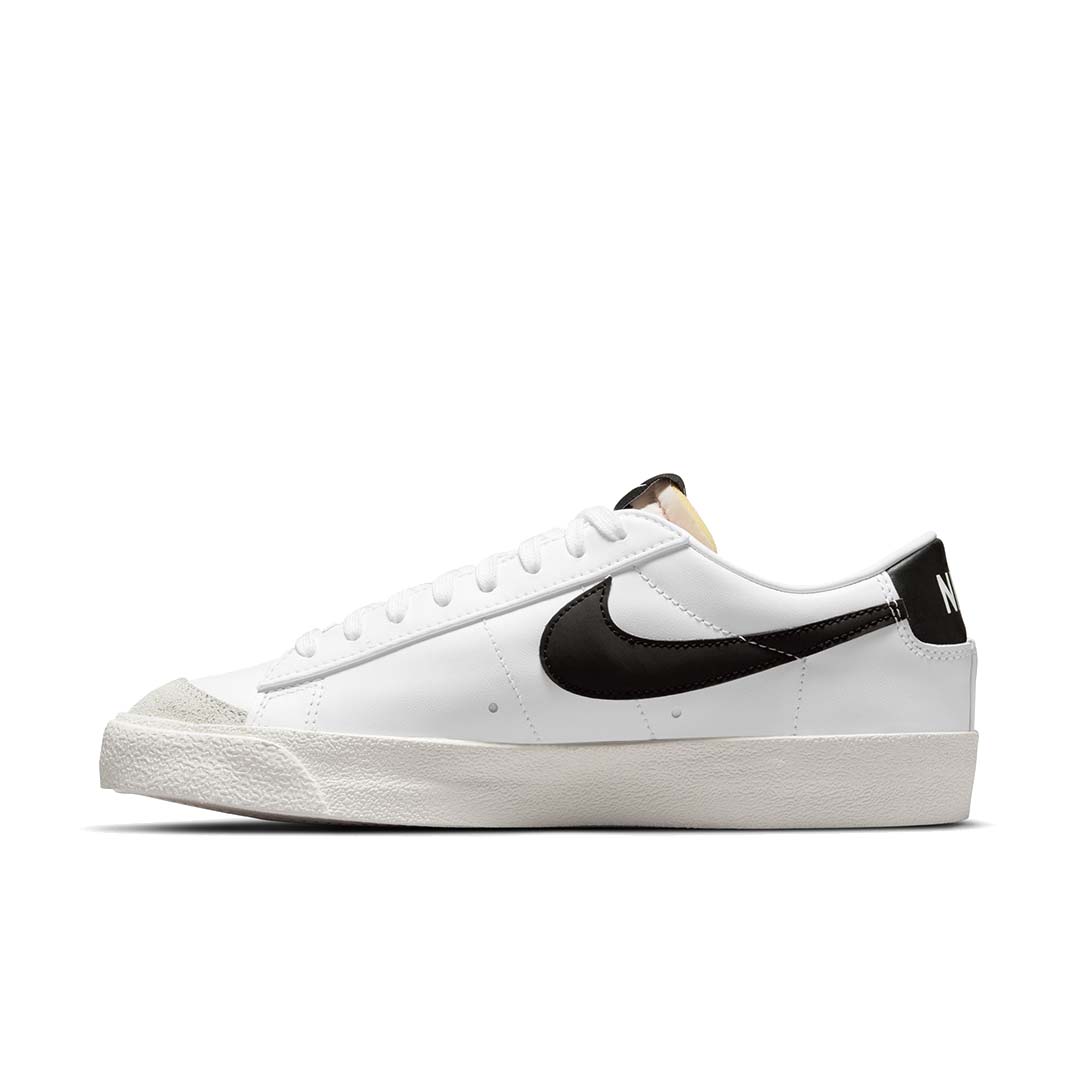 Nike Women Blazer Low '77 | DC4769-102