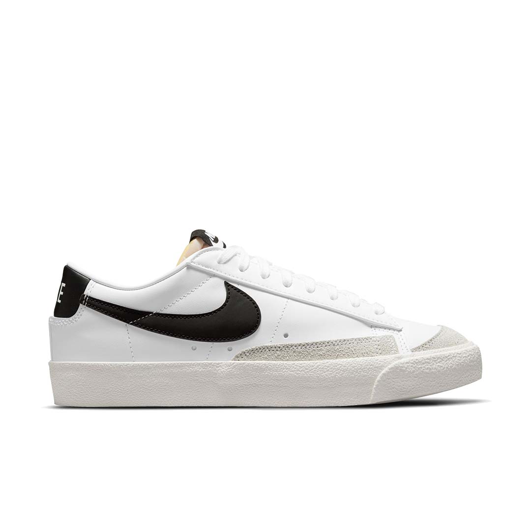 Nike Women Blazer Low '77 | DC4769-102