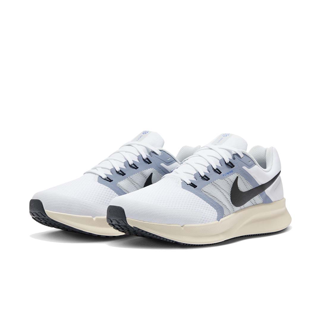 Nike Men Run Swift 3 | DR2695-105