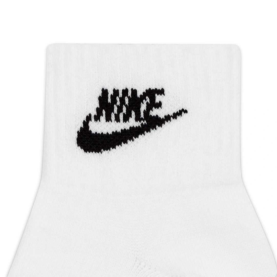 Nike Unisex Everyday Essential Ankle Socks 3 Pairs | DX5074-101