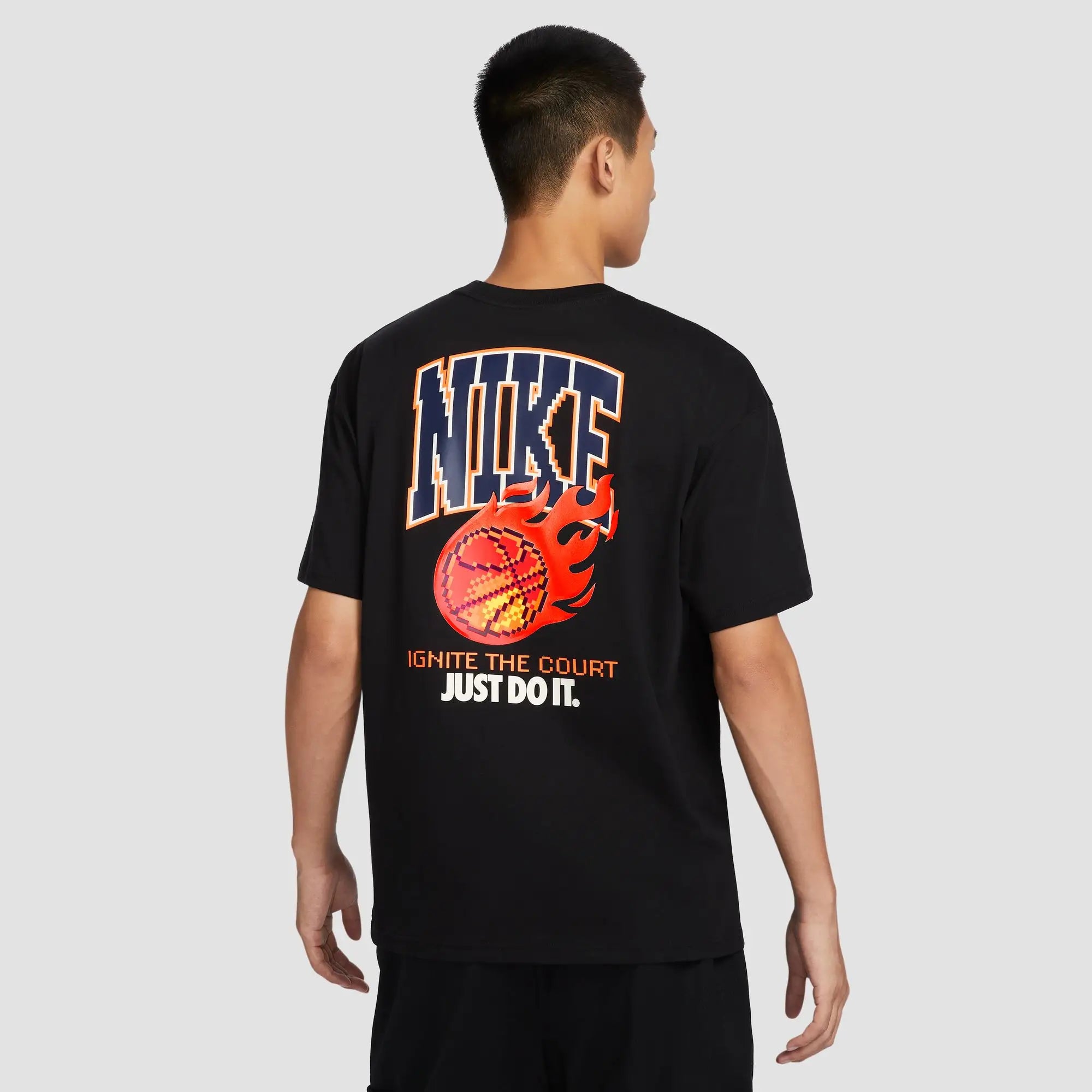 Nike Men Max90 Basketball T-Shirt | FZ8082-010