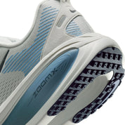 Nike Men Vomero 18 Road Running Shoes | HM6803-015