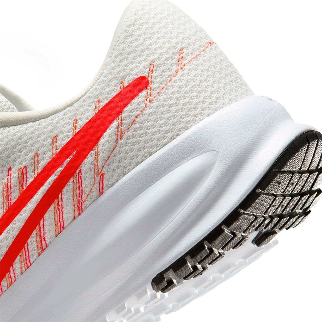 Nike Men Run Defy Road Running Shoes | HM9594-103