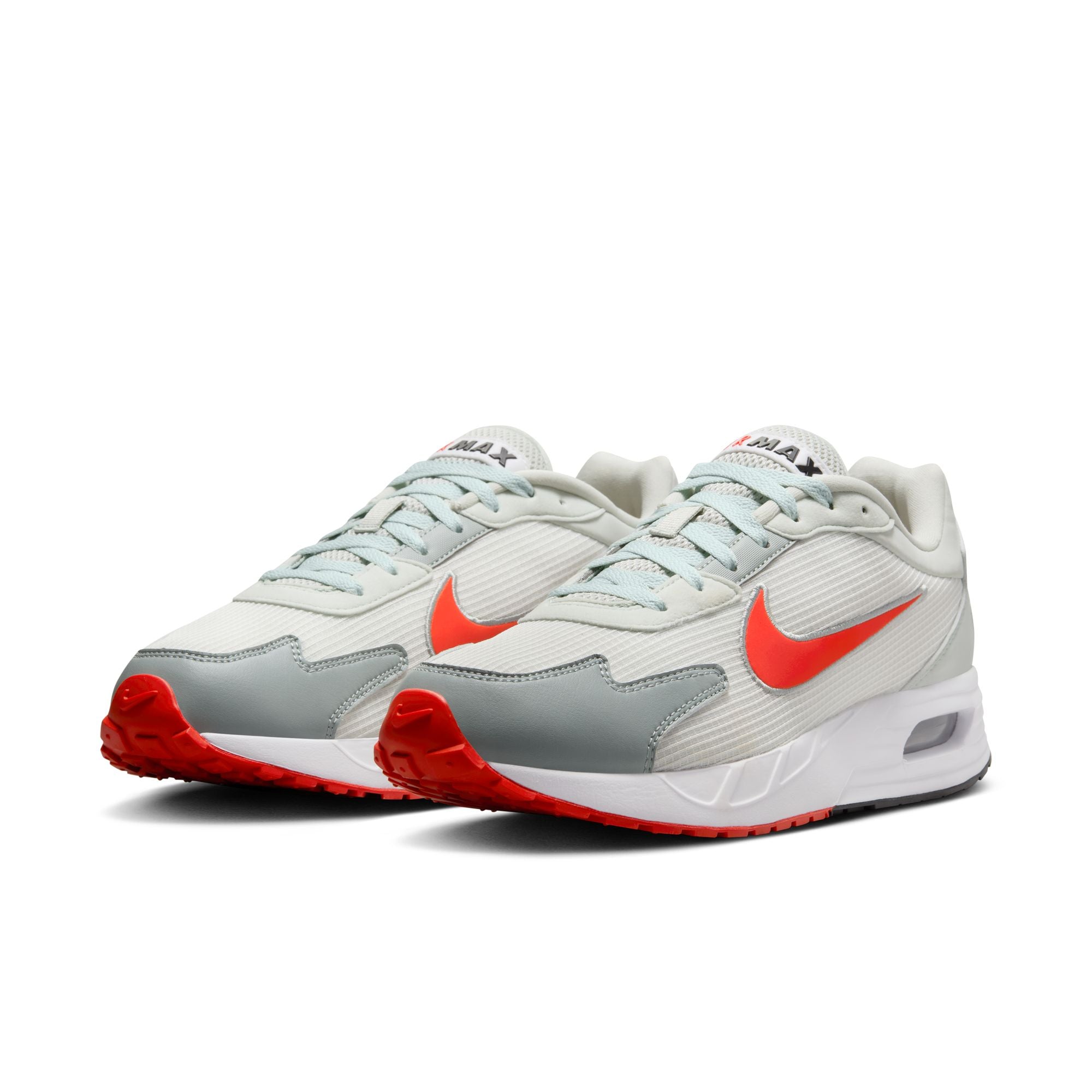 Nike Men Air Max Solo Shoes | HQ2572-002