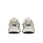 Nike Women V5 RNR | HQ7901-102