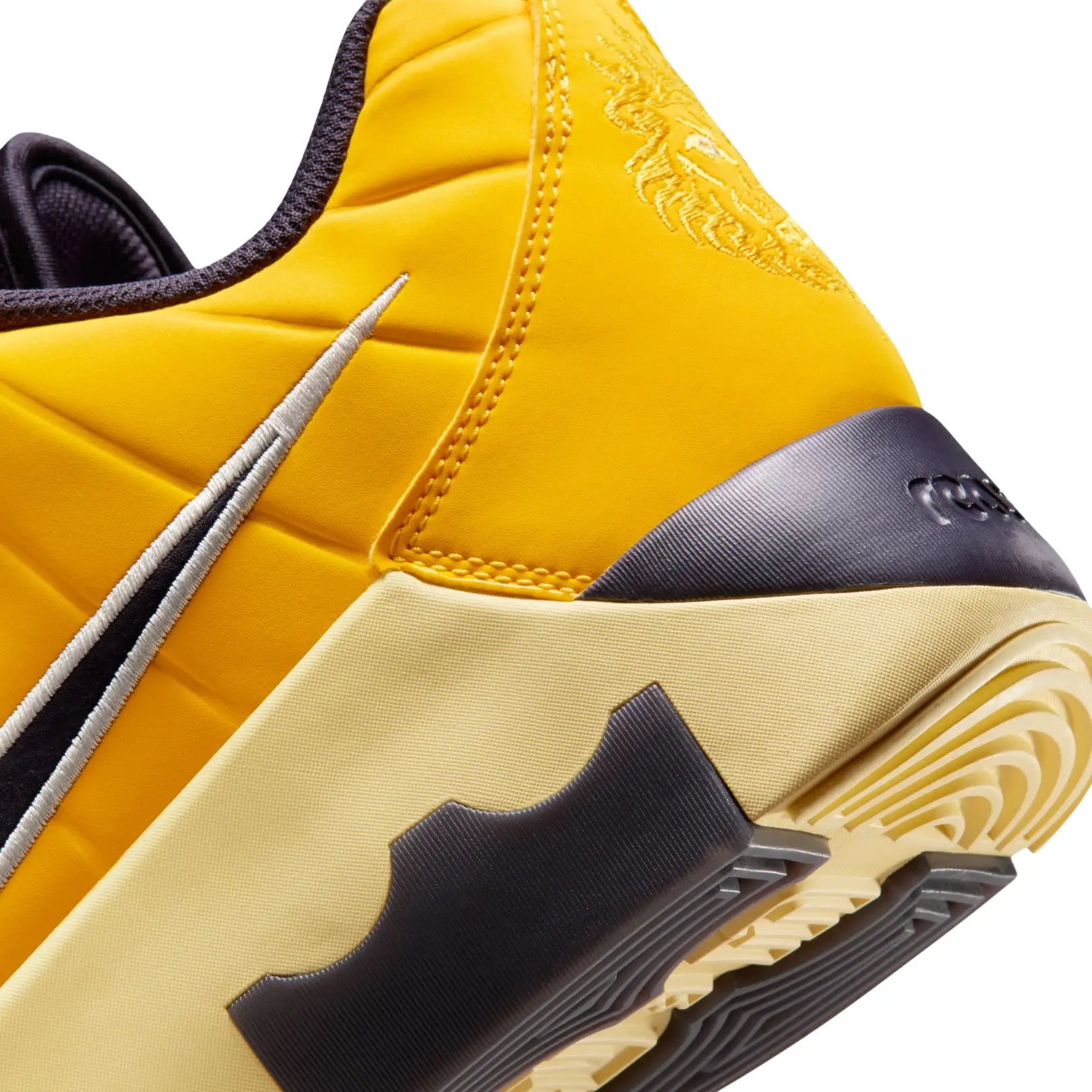 Nike Men LeBron Witness IX EP Basketball Shoes | HQ8035-700