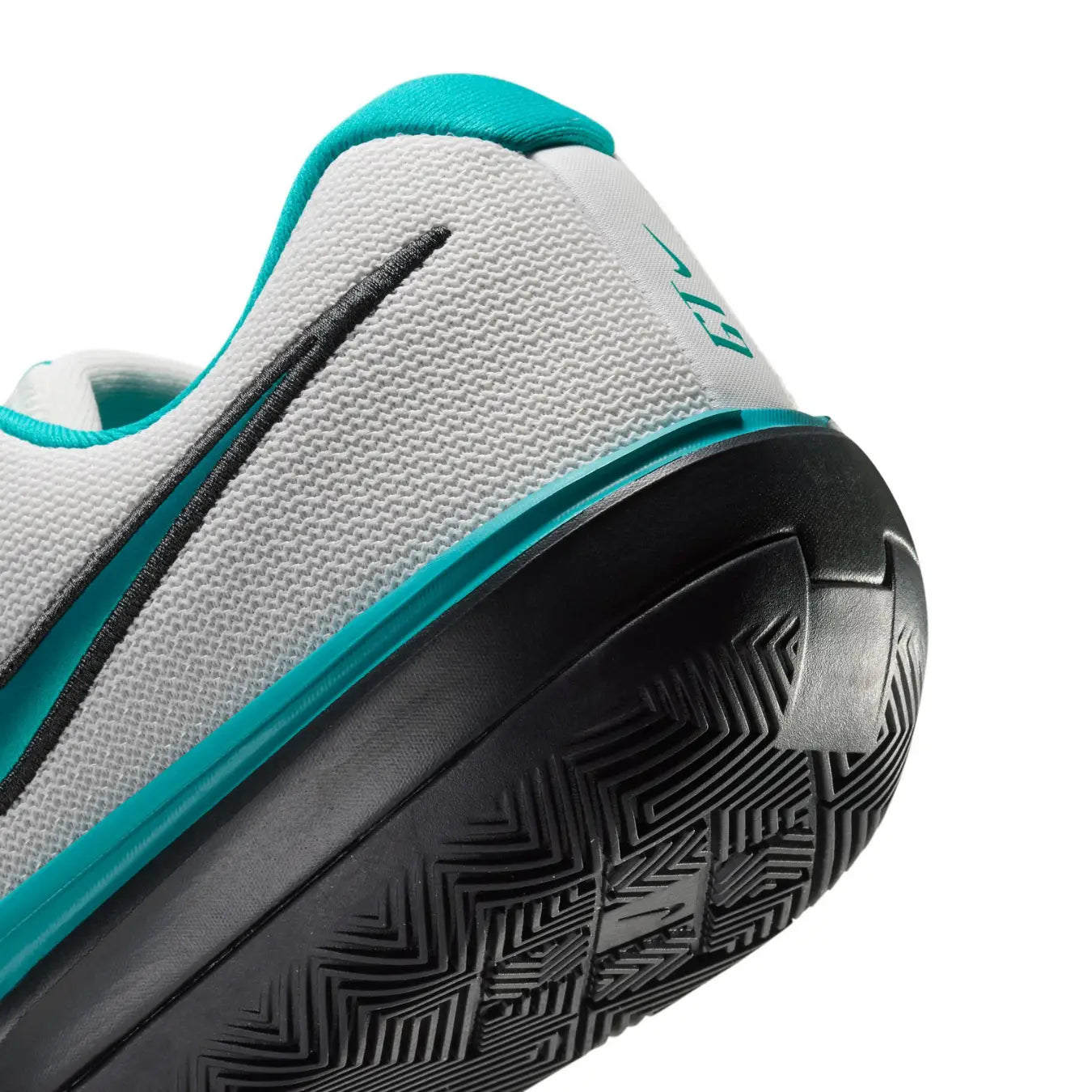 Nike Men G.T. Cut Academy 2 EP Basketball Shoes | HV9775-106