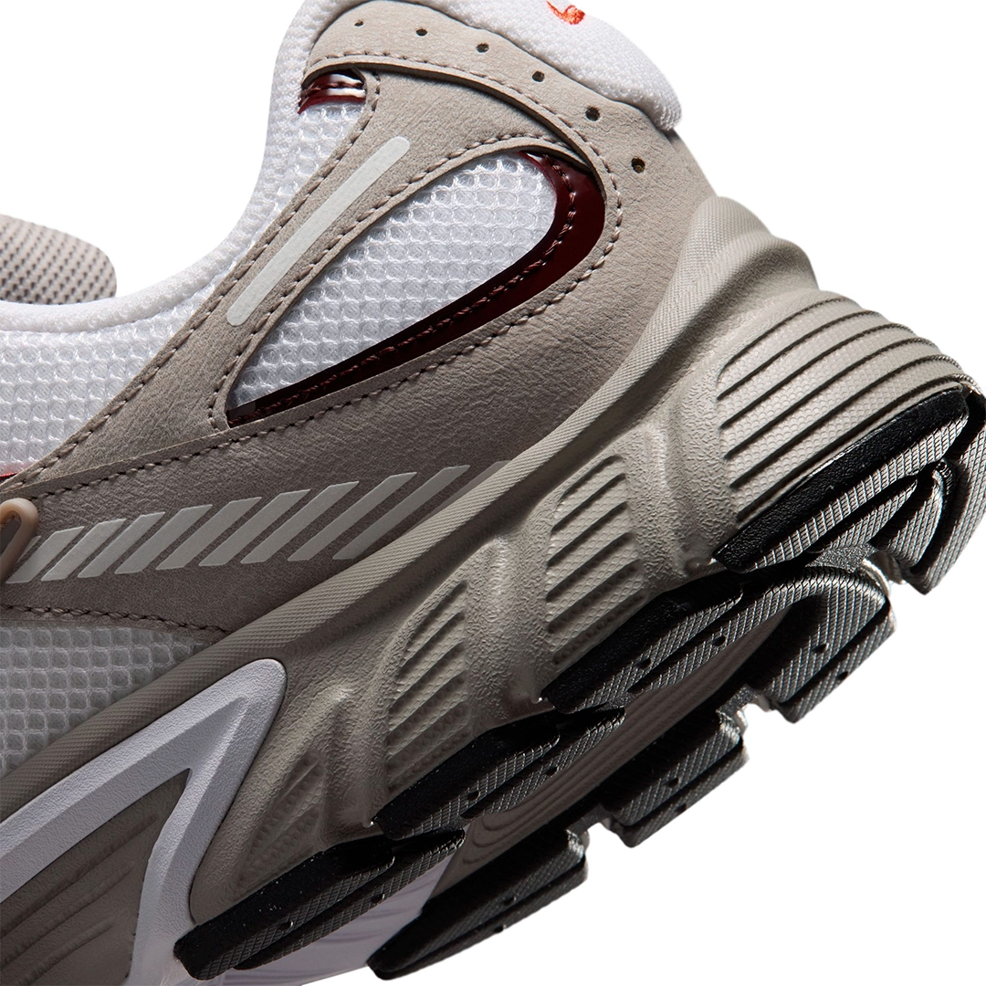Nike Men V5 RNR Shoes | IW1243-100
