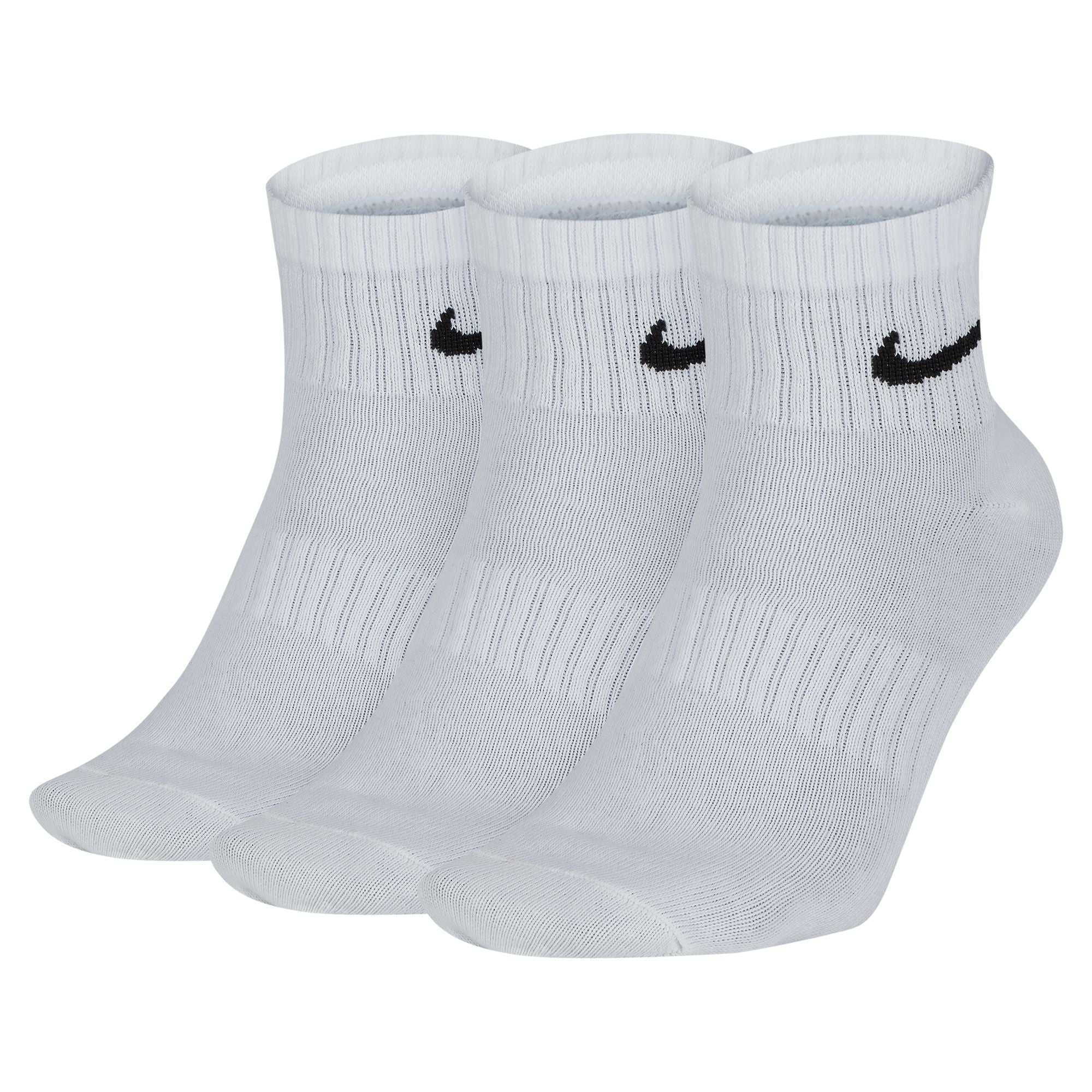 Nike Everyday Lightweight Training Ankle Socks (3 Pairs) | SX7677-100