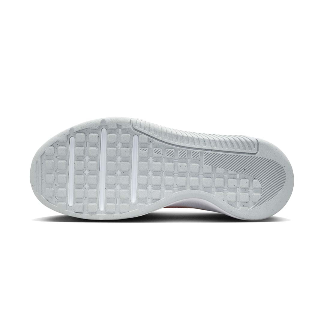 Nike Women MC Trainer 3 | FQ1830-800