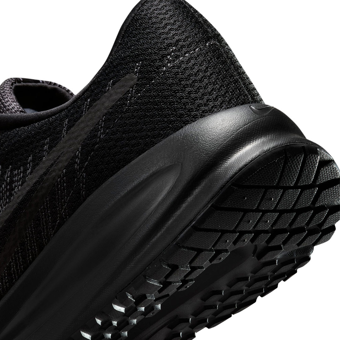 Nike Men Run Defy Road Running Shoes | HM9594-002