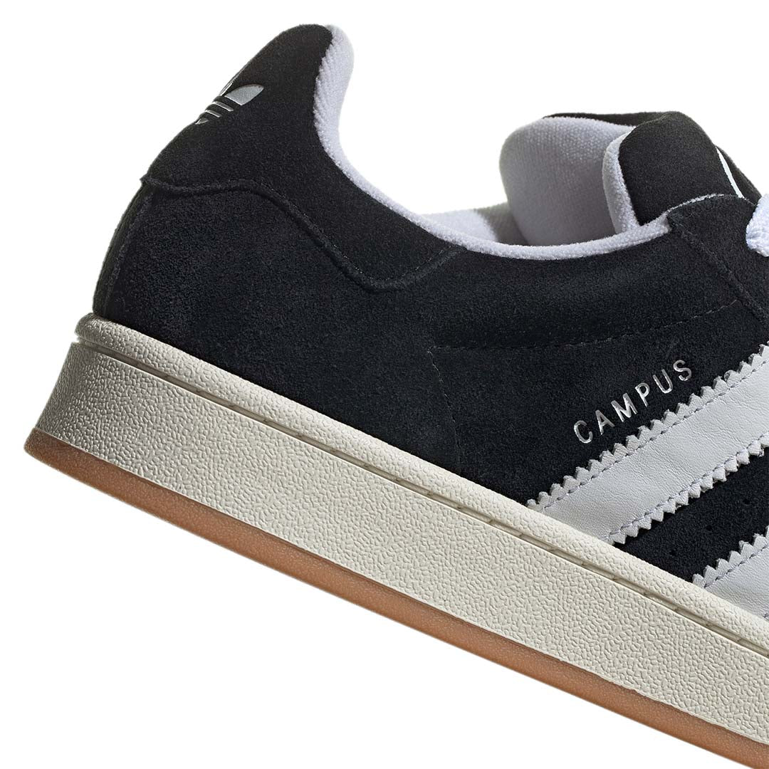 SCP-10635957:HQ8708_9_FOOTWEAR_Photography_Detail_View_2_grey.webp