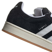SCP-10635957:HQ8708_9_FOOTWEAR_Photography_Detail_View_2_grey.webp