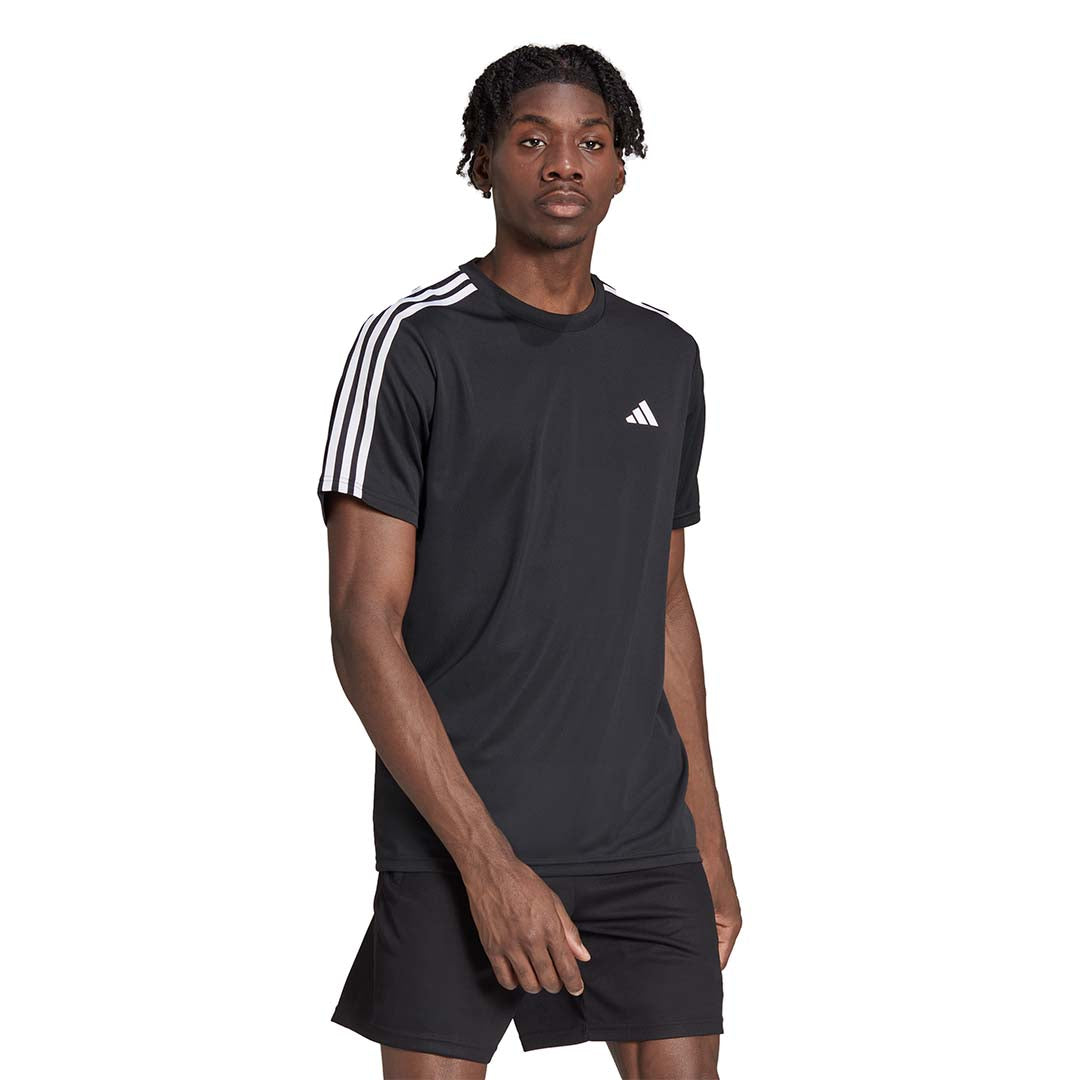 IB8150_3_APPAREL_On_20Model_Standard_20View_grey.webp