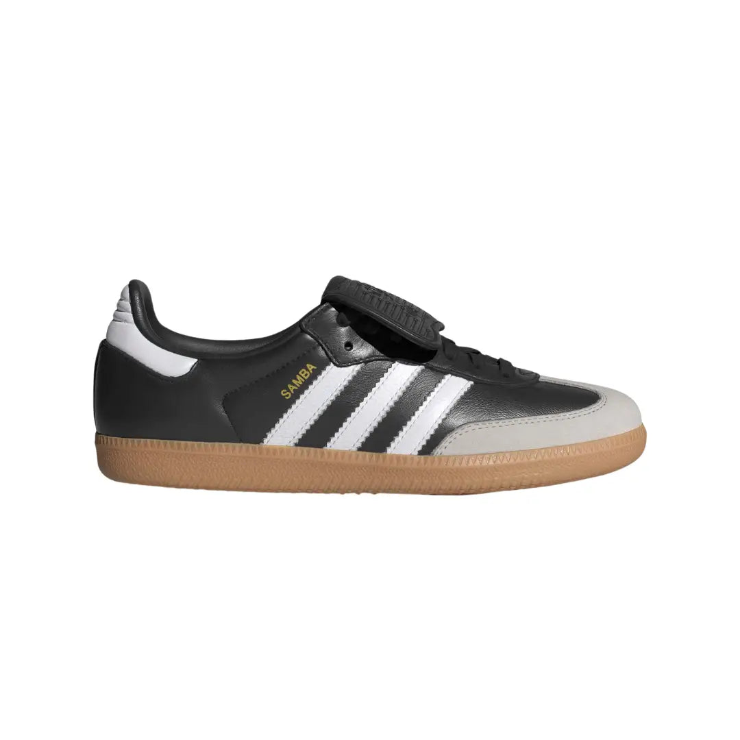 IG2010_1_FOOTWEAR_Photography_SideLateralCenterView_grey.webp