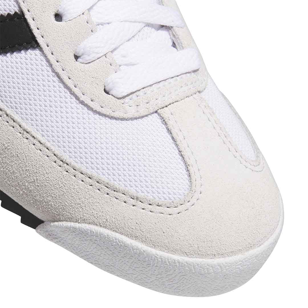 SCP-10776708:IH1321_8_FOOTWEAR_Photography_Detail_View_1_grey.webp