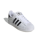 SCP-10826981:IH8659_6_FOOTWEAR_Photography_Front_Lateral_Top_View_grey.webp