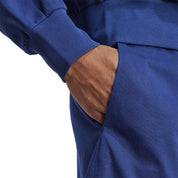 SCP-10823901:IS6910_7_APPAREL_On_Model_Detail_View_2_grey.webp