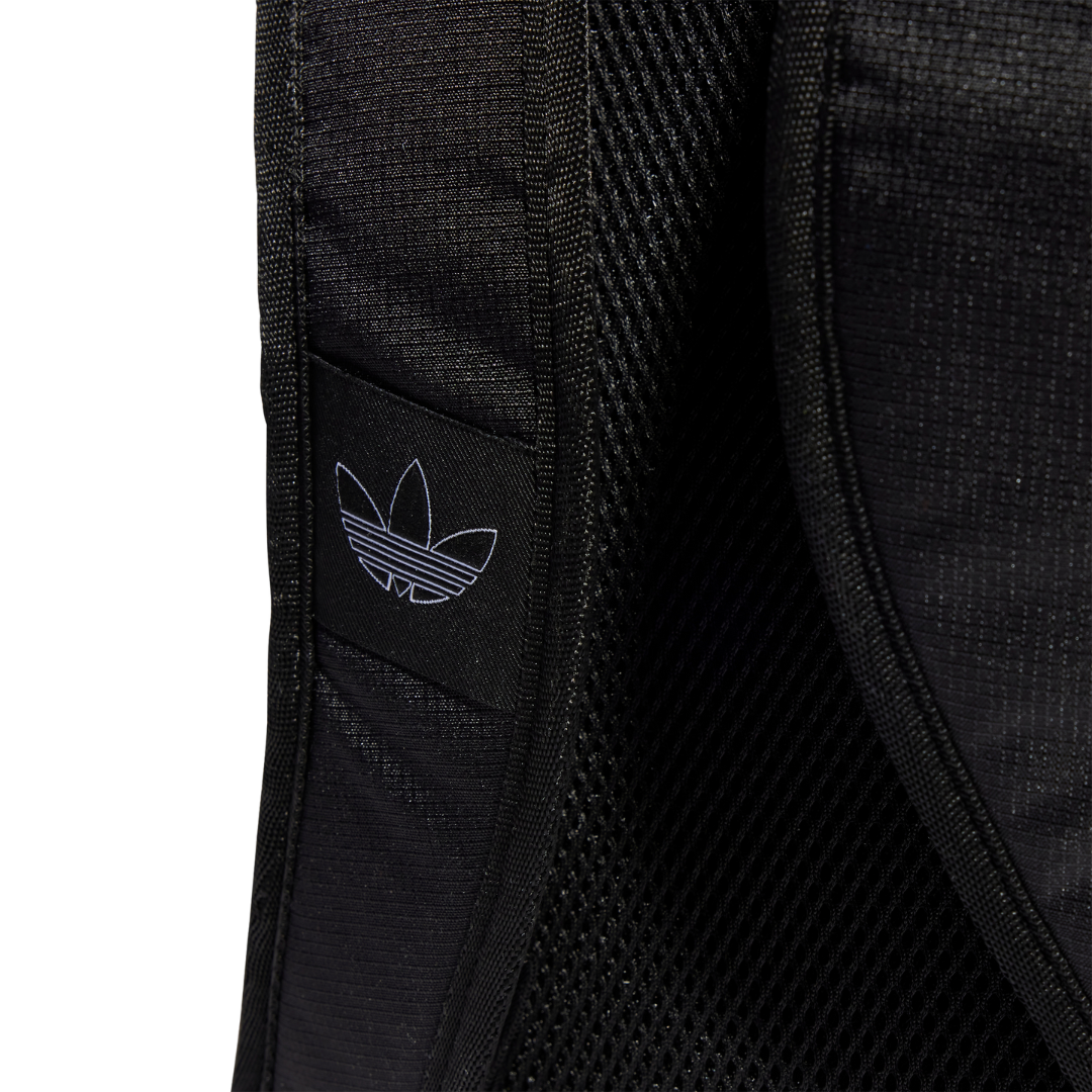 adidas Unisex Adicolor Backpack | IT7602