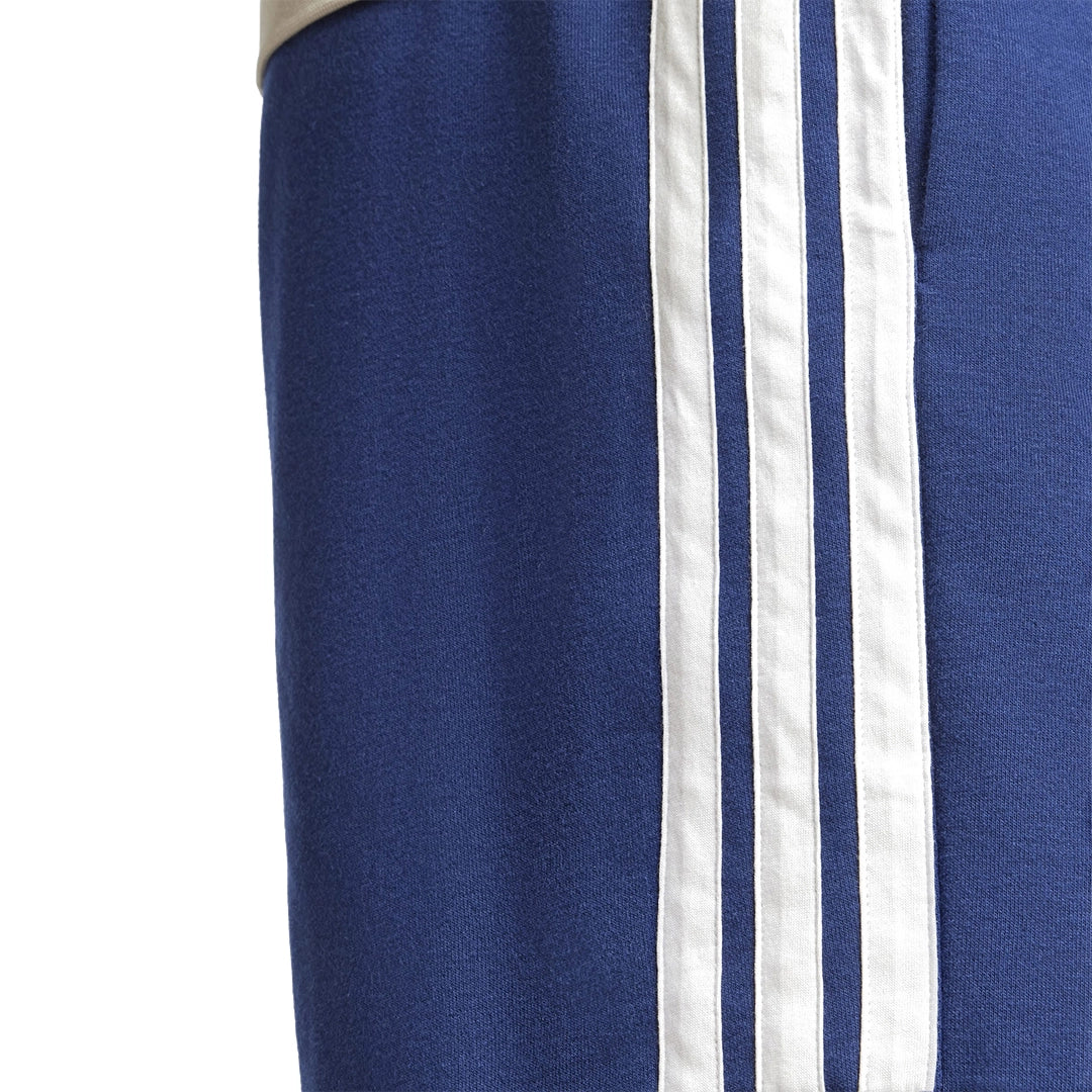 SCP-10819822:JE6417_6_APPAREL_On_Model_Detail_View_2_grey.webp