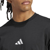 SCP-10810665:JE9024_6_APPAREL_On_Model_Detail_View_1_grey.webp