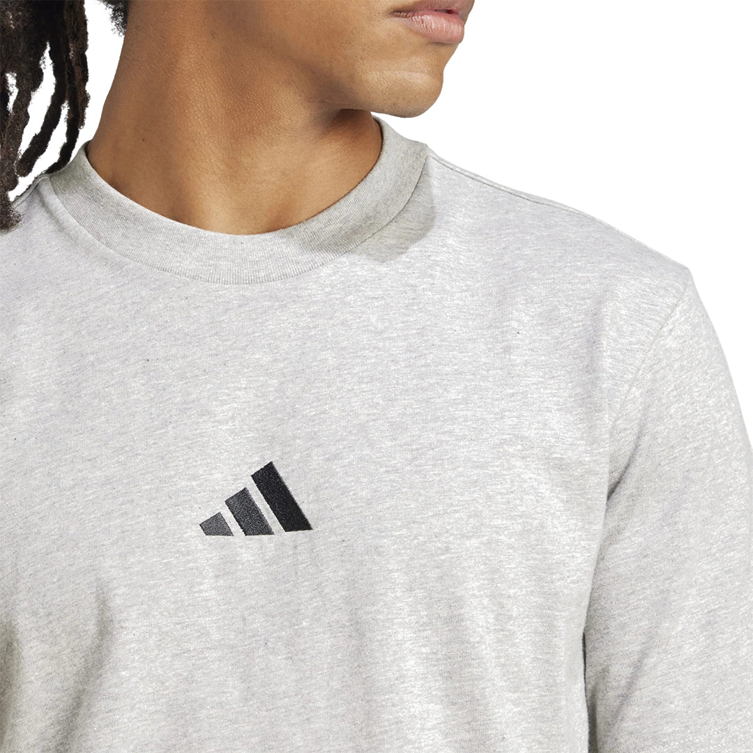 SCP-10827282:JF1091_5_APPAREL_On_Model_Detail_View_1_grey.webp