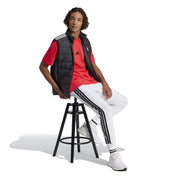 SCP-10805850:JF1095_5_APPAREL_On_Model_Walking_View_grey.webp