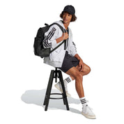 SCP-10801614:JG1527_6_HARDWARE_On_Model_Standard_Outfit_View_grey.webp