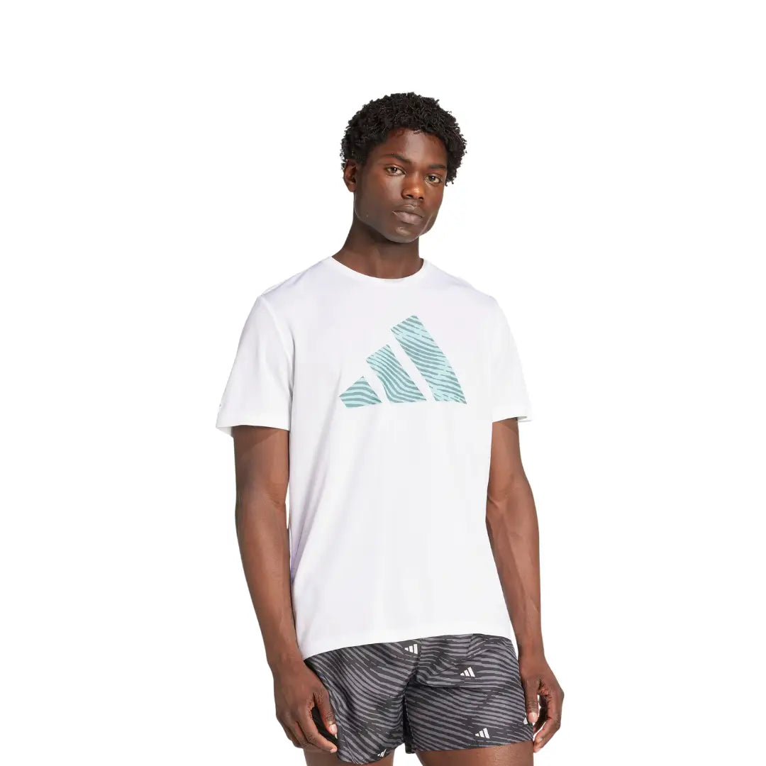 JM5740_2_APPAREL_OnModel_StandardView_grey.webp
