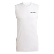 SCP-10859383:JN8146_1_APPAREL_Photography_Front_Center_View_grey.webp
