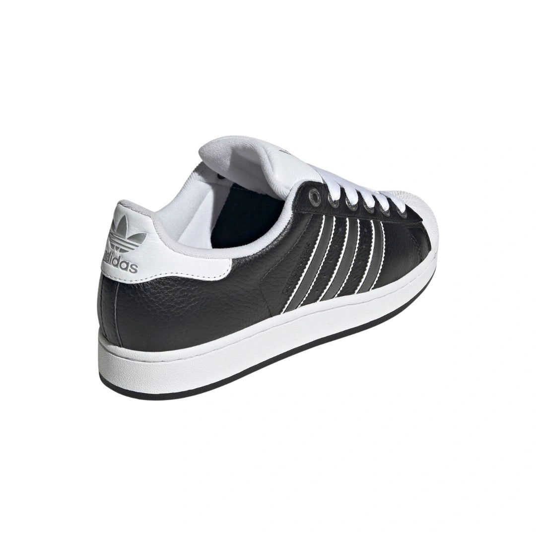 adidas Unisex Superstar II | JQ3209