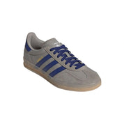 SCP-10854467:JQ8390_6_FOOTWEAR_Photography_Front_Lateral_Top_View_grey.webp