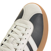 SCP-10861983:JR8638_8_FOOTWEAR_Photography_Detail_View_1_grey.webp