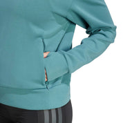SCP-10860793:JW3395_7_APPAREL_On_Model_Detail_View_2_grey.webp