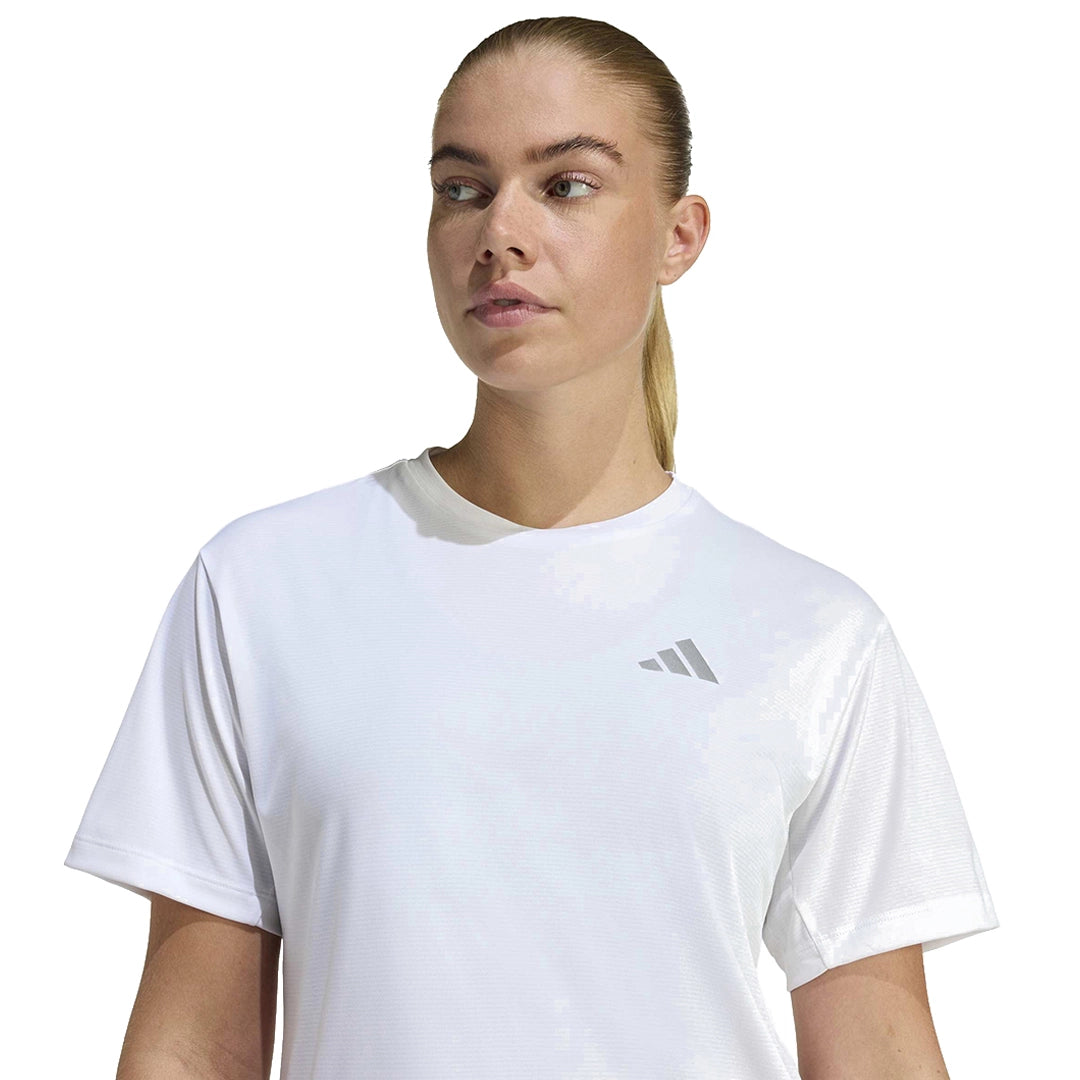 SCP-10895058:KA0226_5_APPAREL_On_Model_Detail_View_1_grey.webp