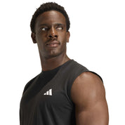 SCP-10904392:KA3523_5_APPAREL_On_Model_Detail_View_1_grey.webp
