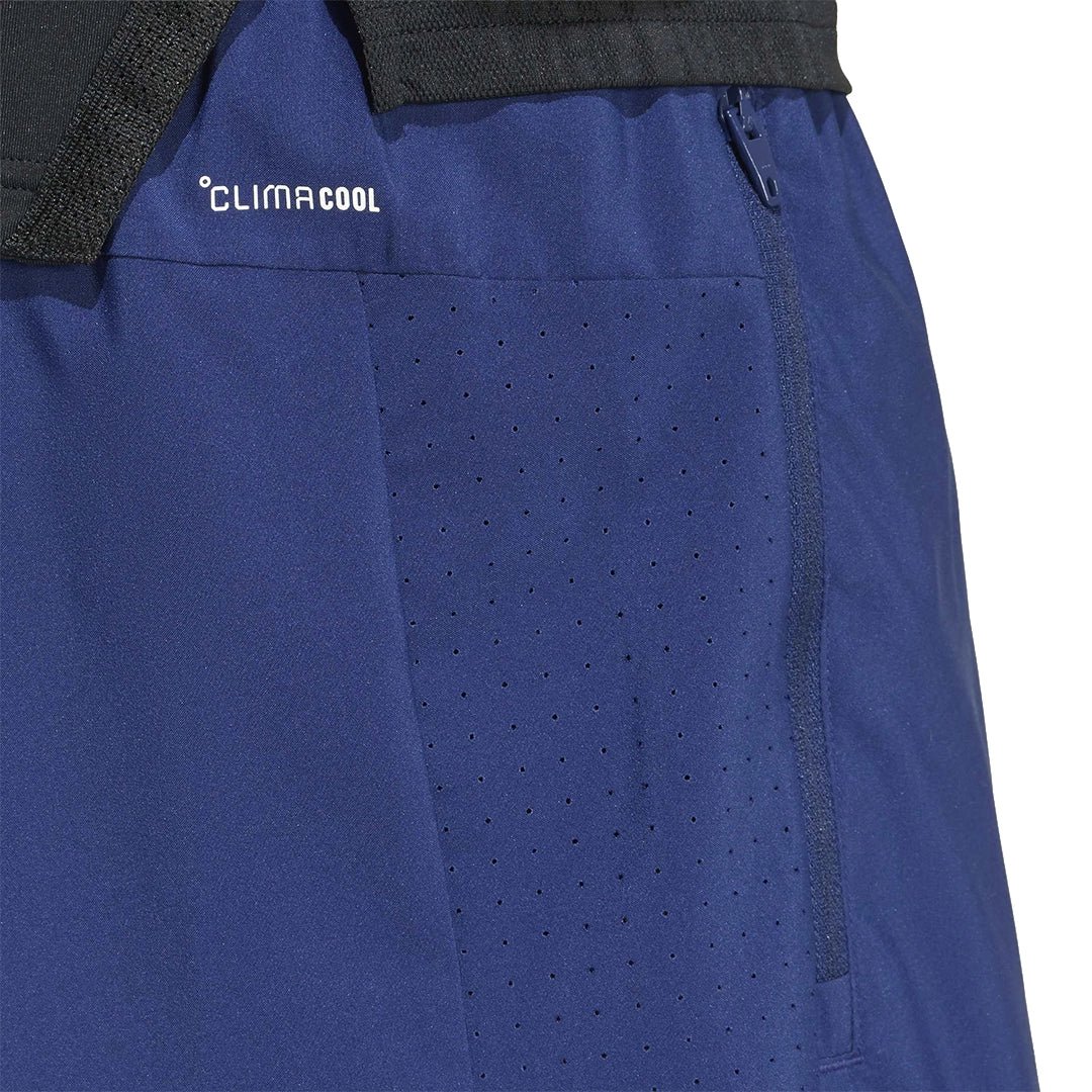 SCP-10914318:KD2947_6_APPAREL_On_Model_Detail_View_2_grey.webp