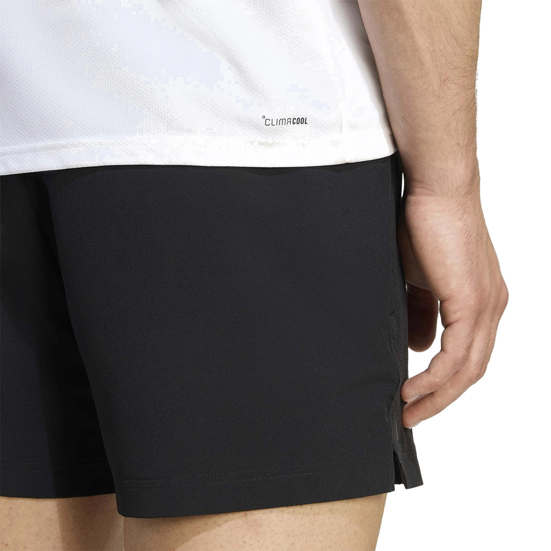 SCP-10908570:KD5453_6_APPAREL_On_Model_Detail_View_2_grey.webp