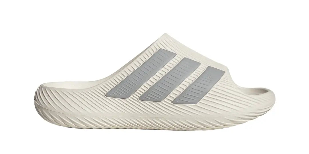 KH6417_1_FOOTWEAR_Photography_SideLateralCenterView_transparent.webp