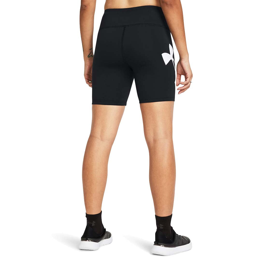 Under Armour Women Campus 7in Shorts | 1383635-001