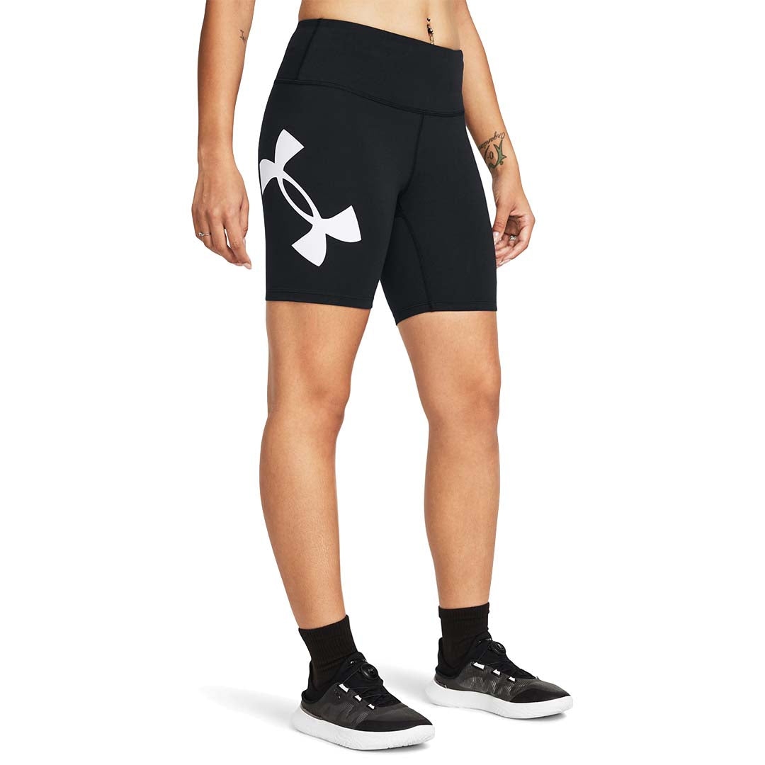 Under Armour Women Campus 7in Shorts | 1383635-001
